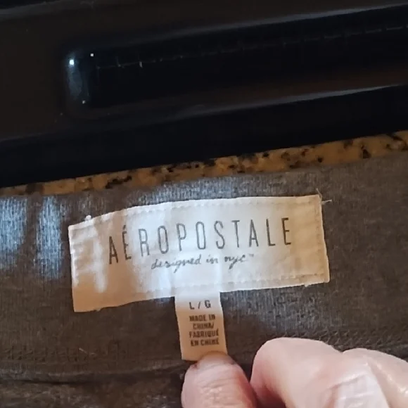 Aeropostale Gray Sweatpants with Iridescent Logo - Picture 4 of 4